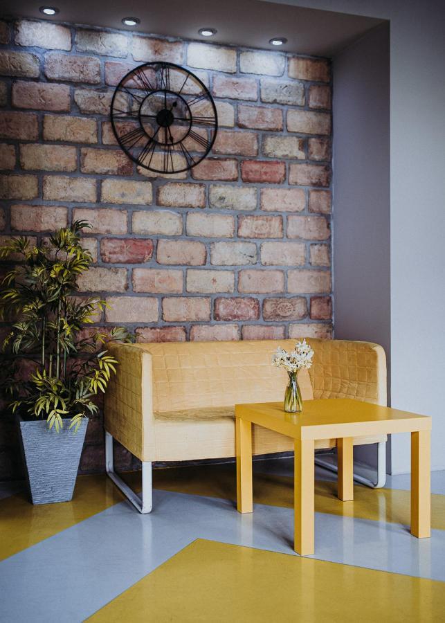 Private Rooms At Hostel63 Zagreb Exterior foto